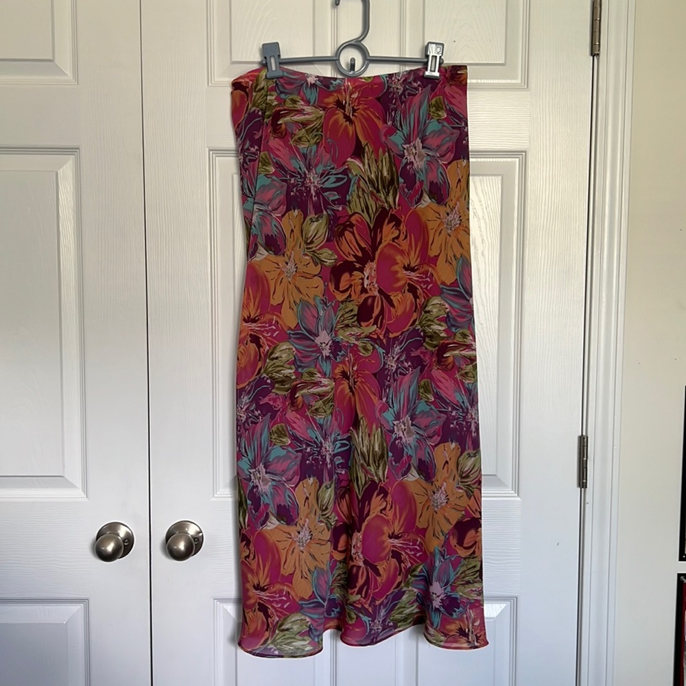 Lane Bryant, floral maxi skirt, size 14/16, plus size